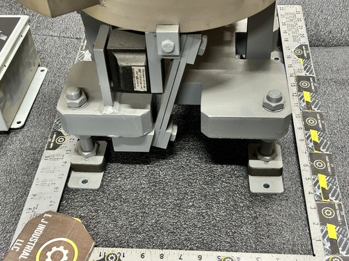 VIBROMATIC 12” Vibrating Bowl Feeder w/ H002 Control _MINT CONDITION!_*WARRANTY* - Picture 15 of 24