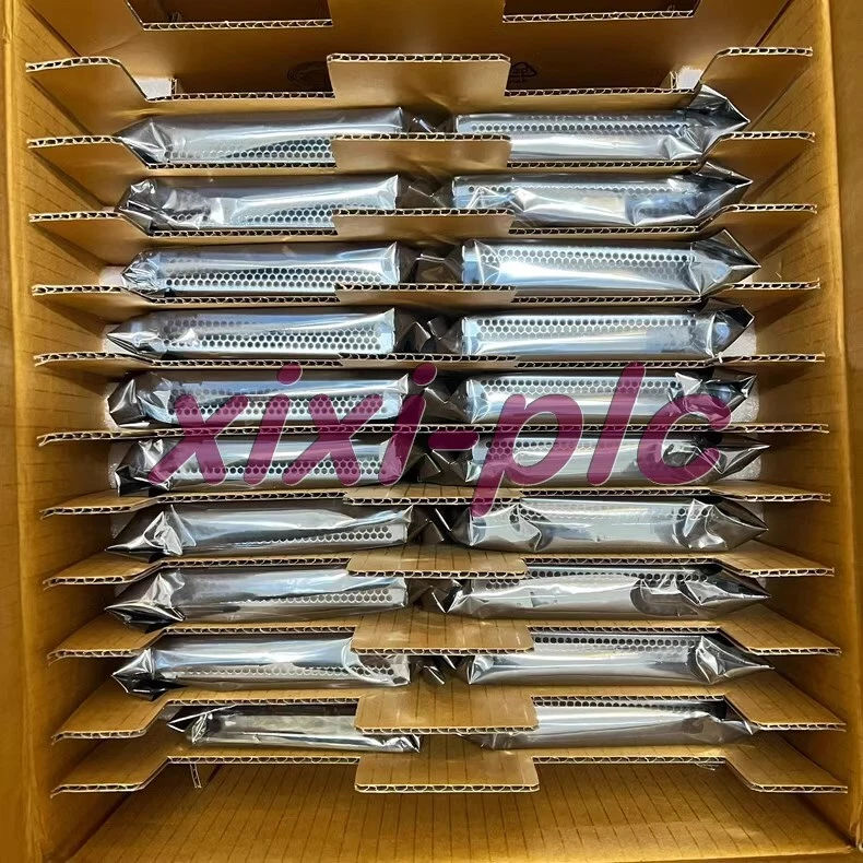 New Lenovo ThinkSystem 930-24i 4GB Flash PCIe x8 RAID Adapter FRU P/N: 01KN509 - Image 4 of 4