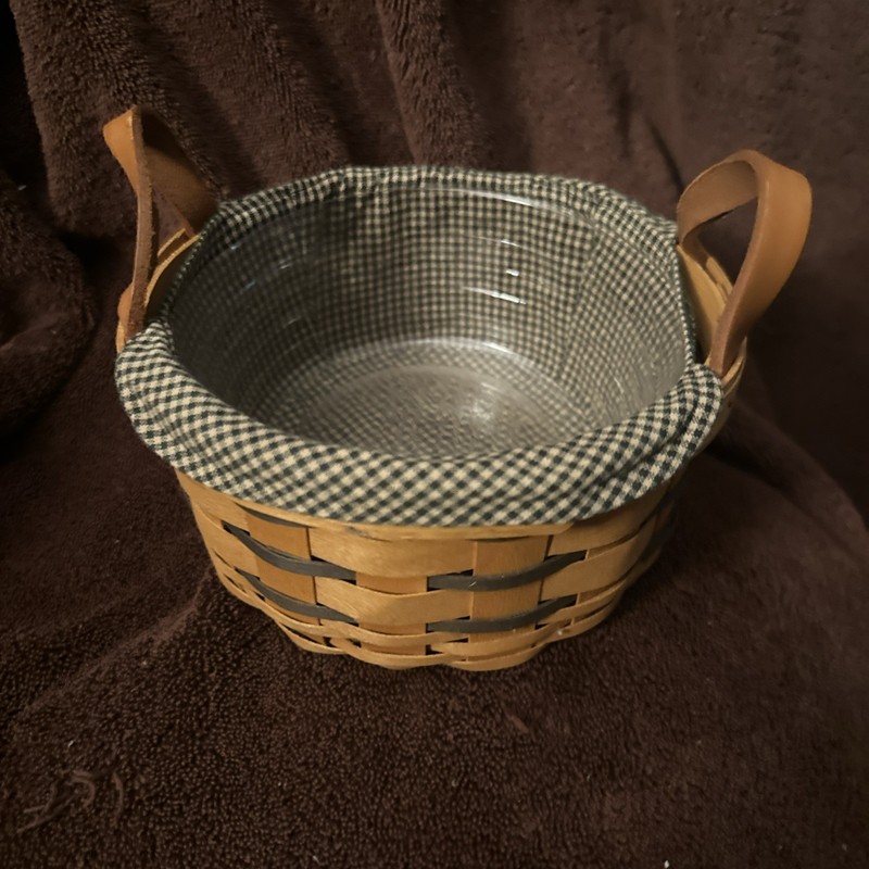 1997 Longaberger ButtonBasket, 7” round, leather handles, plaid liner, protector