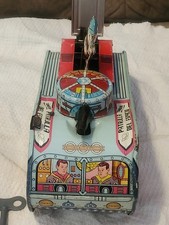 wind-up planet patrol toy space tank WORKS COMES WITH THE KEY ALSO