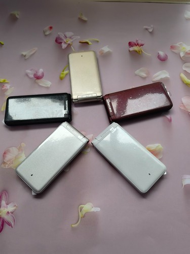 Good Samsung Galaxy Folder SM-G1600 White Red Gold Black Unlocked 4G flip phone - Picture 2 of 14