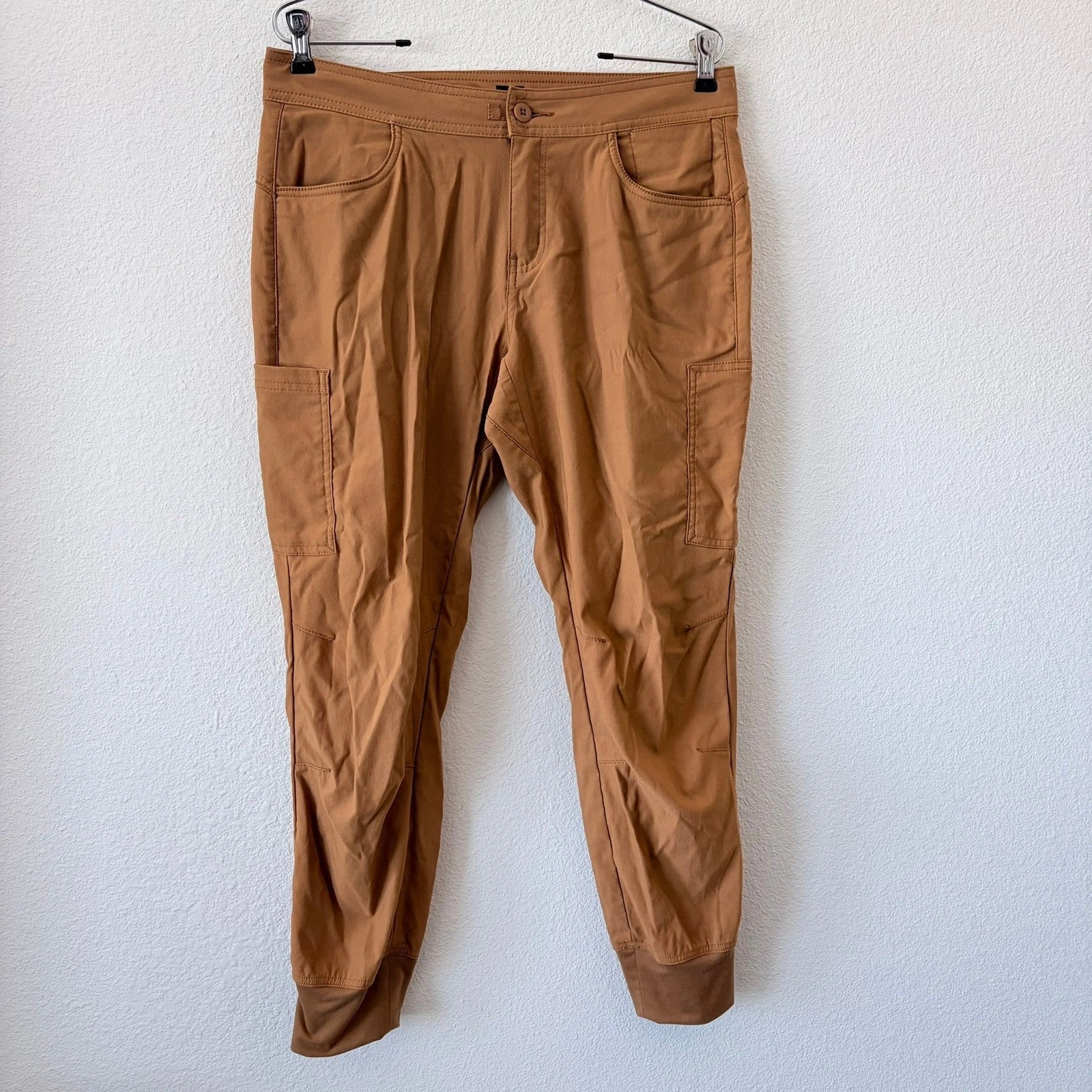 PrAna Womens Standard Fit Cargo Pants Sz 8 Camel Tan Jogger Style Hiking Outdoor