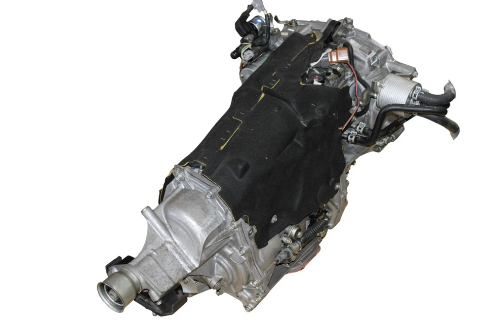2013 2014 2015 2016 Subaru Impreza XV Crosstrek 2.0L Automatic CVT Transmission - Image 3 of 4