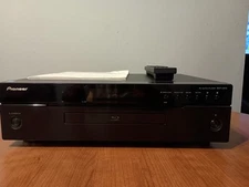 Pioneer BDP-51FD Blu-Ray DVD HD Player w/ Remote and Manual Tested And Working