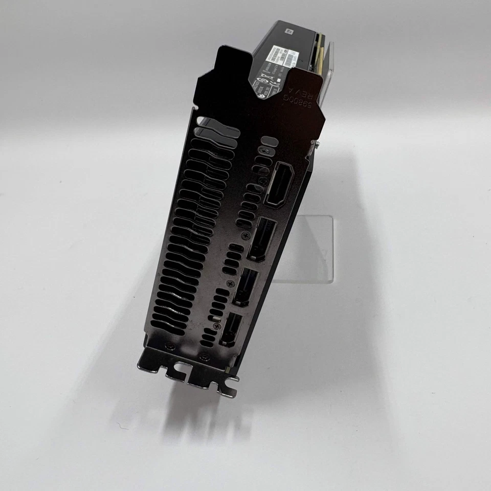 Sapphire Radeon RX Vega 64 8GB HBM2 Graphics Card 102-D05015-00-AT - Image 4 of 4