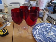 set 4 red and clear wine glasses
