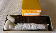 Accurail HO Scale Kit #4403 40' O.B. Box Steel Door Northern Pacific Car#NP20101