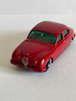 Matchbox 65-A – Jaguar 3.4 Litre Saloon – Miniature 1/43 – En Boîte