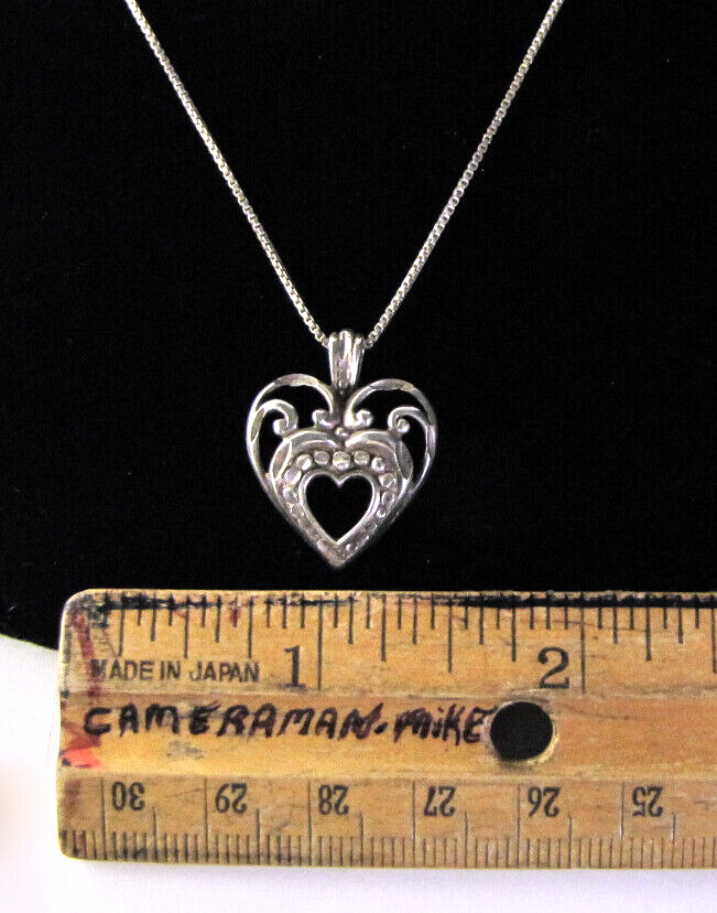 ◆VINTAGE HOLLYWOOD◆ Keyhole Heart Necklace VH249ONE001M Heart Keyhole Pendant Necklace Vintage Sterling Silver 18