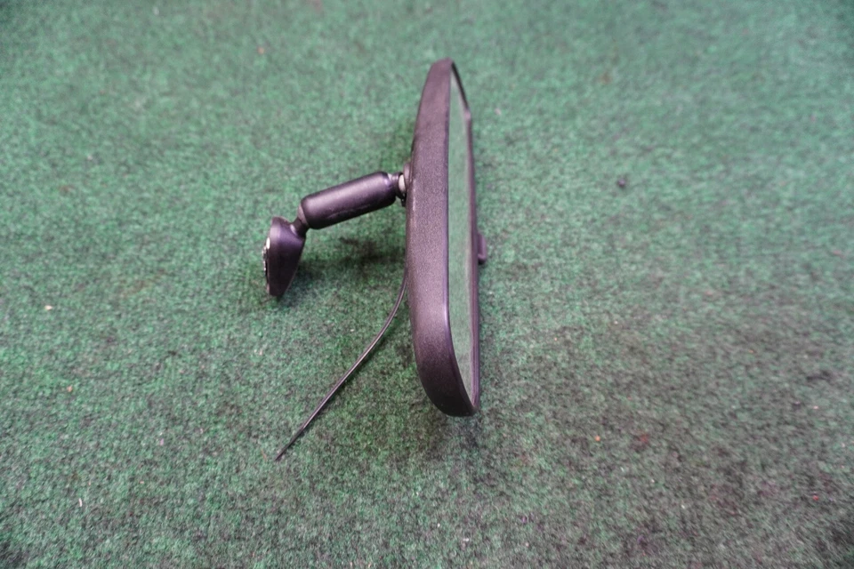 Оригинальное зеркало заднего вида 2000-2014 Subaru Legacy e8011681 - Изображение 2 из 4