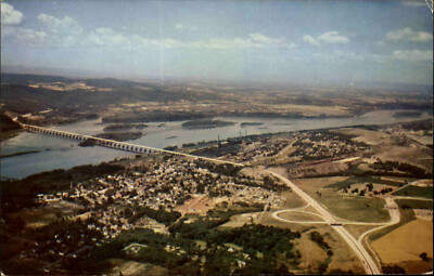 USA Postcard ~1960/70 Pennsylvania Turnpike Highway Susquehanna River HIGHSPIRE