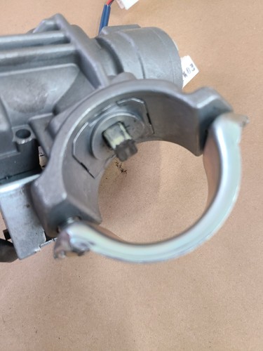 OEM 2011 - 2013 KIA SORENTO IGNITION LOCK CYLINDER SWITCH W/ KEY - Picture 3 of 15