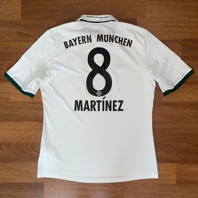 BAYERN MUNICH ADIDAS 2013/2014 FOOTBALL AWAY JERSEY #8
