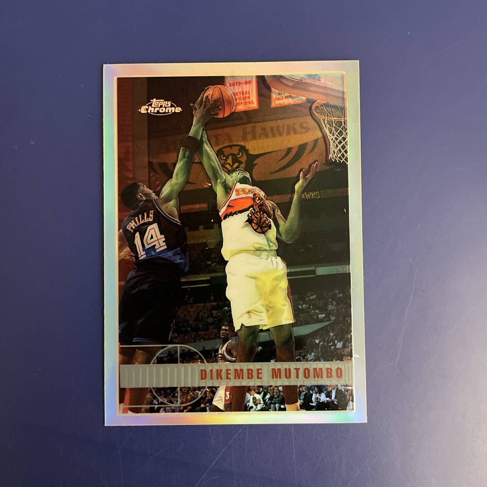 1997-98 Topps Chrome #63 Dikembe Mutombo Refractor, will grade high! 📈📈📈