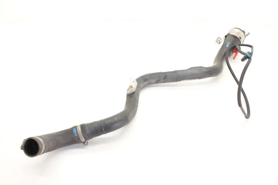 2012 BMW M3 4.0L Fuel Filler Neck Assembly 7188074 Foto 3 de 4