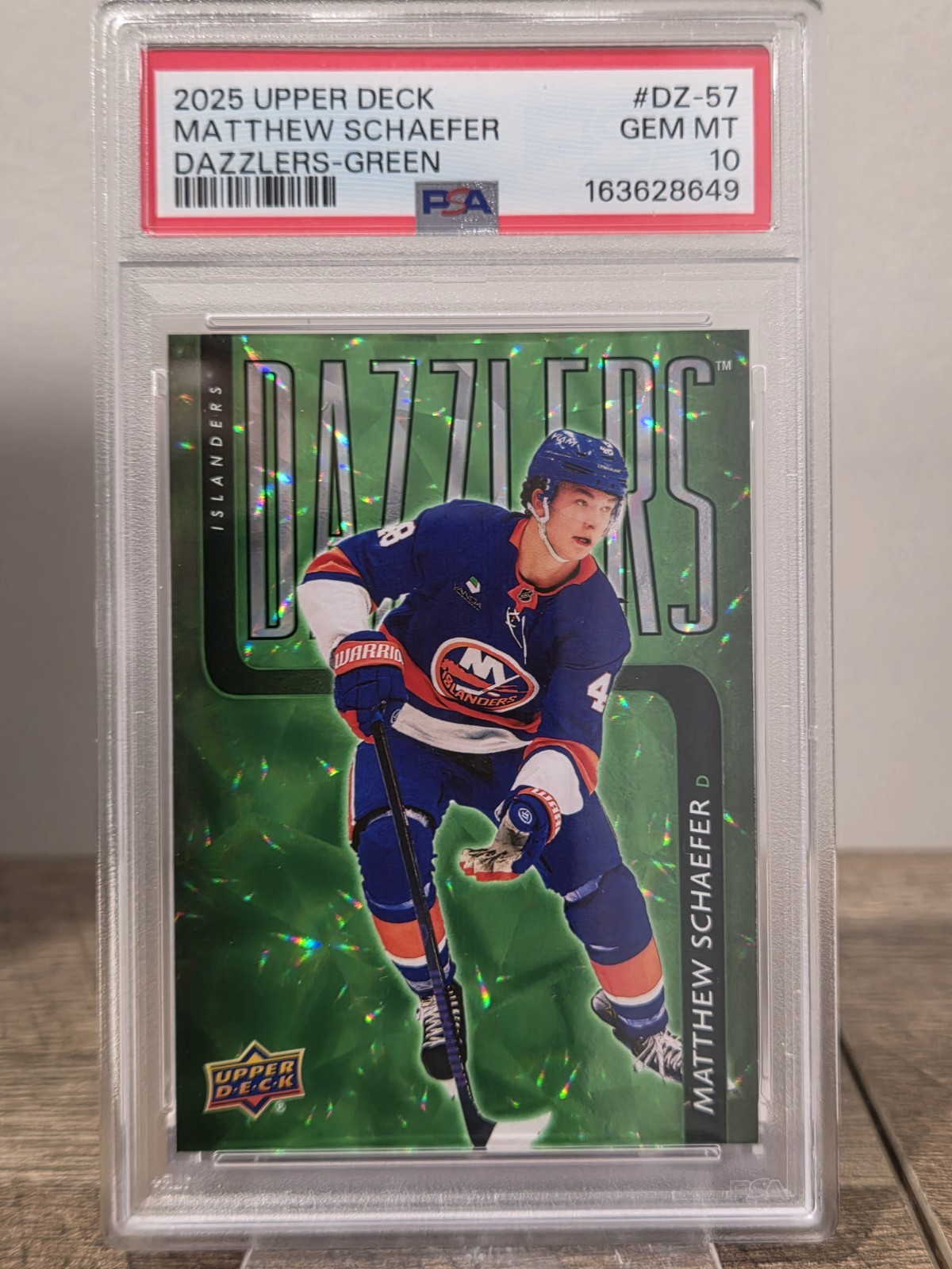 2025 Upper Deck Matthew Schaefer Green Dazzlers #DZ-57 (RC) Islanders PSA  10
