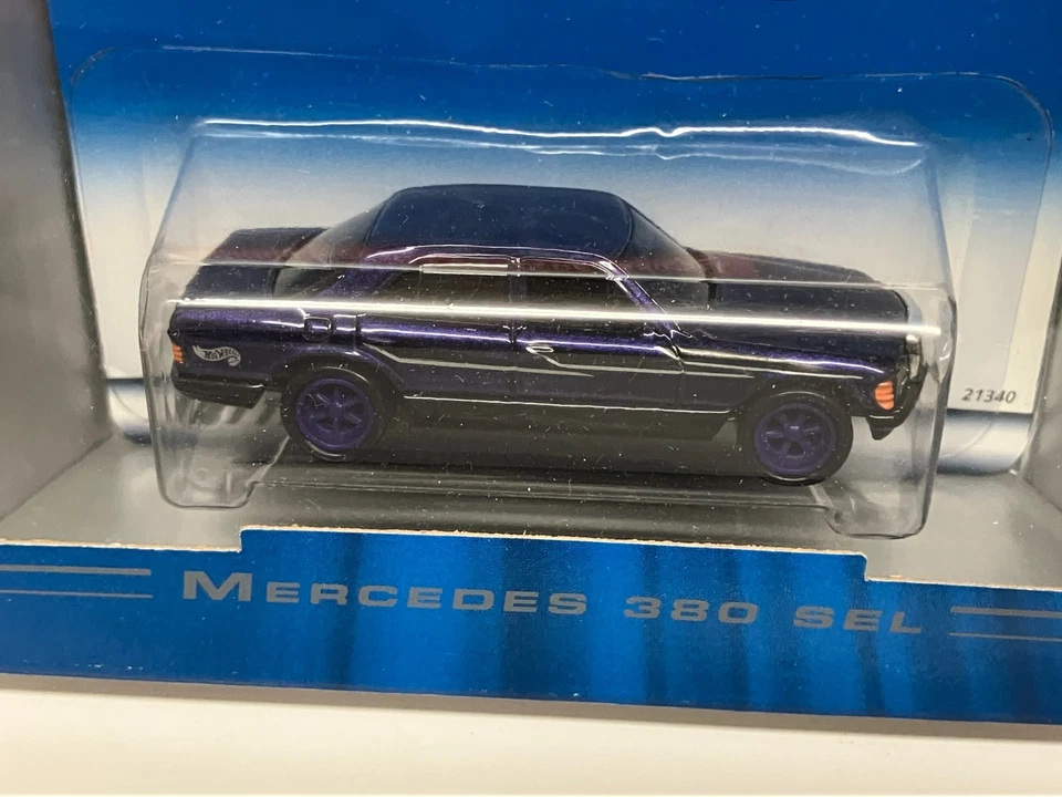 1999 Hot Wheels Final Run Retiring Models MERCEDES 380 SEL - Image 2 of 4