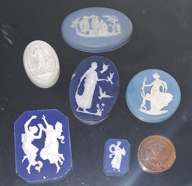 6  Vintage Czech DECO figural  Glass  Jewelry piece   CAMEO  Cabochons