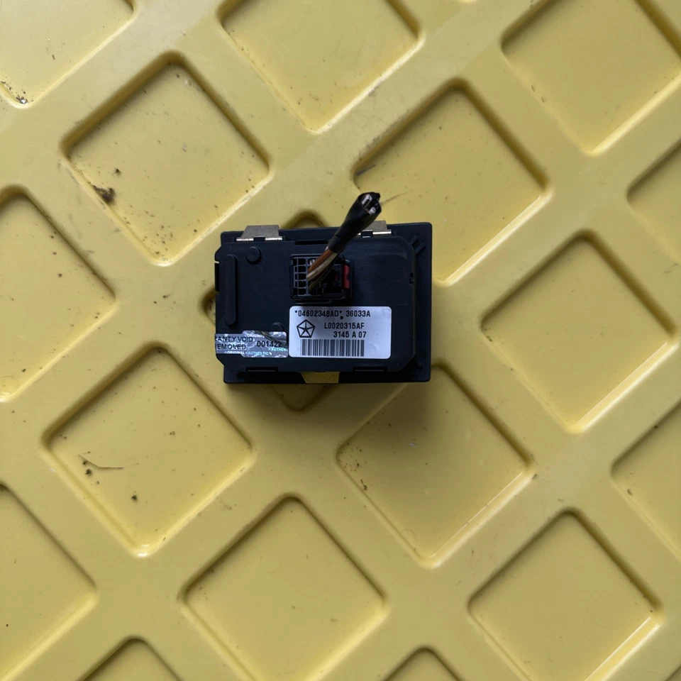 05-06 Interruptor de faros antiniebla automático Chrysler 300 Dodge Charger Magnum Foto 3 de 4