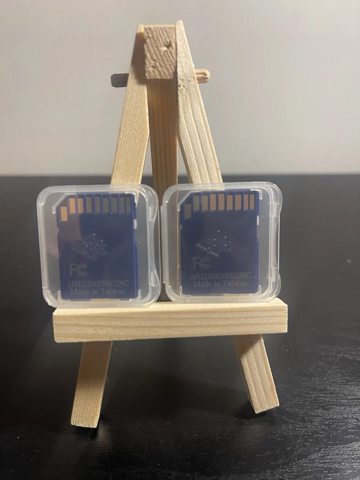 (2 Pack) 32GB Class 10 SDHC Flash Memory Card SD Card by Micro Center   - Image 4 of 4