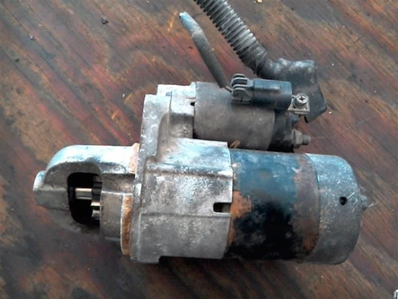 Motor de arranque a través de 10/00 compatible con 00-01 ALTIMA 37205 Foto 3 de 4