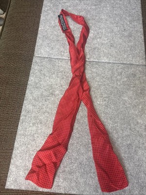 Vintage VICKY DAVIS for VERA Companies Slim Silk Long Scarf Neck Tie Choker Red