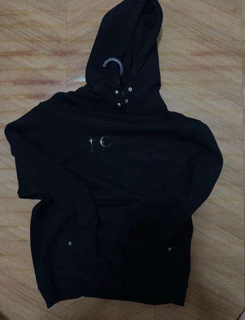 Thug Club Armor Hoodie Black Metal Logo Pierced Streetwear Mens Size 3 Large