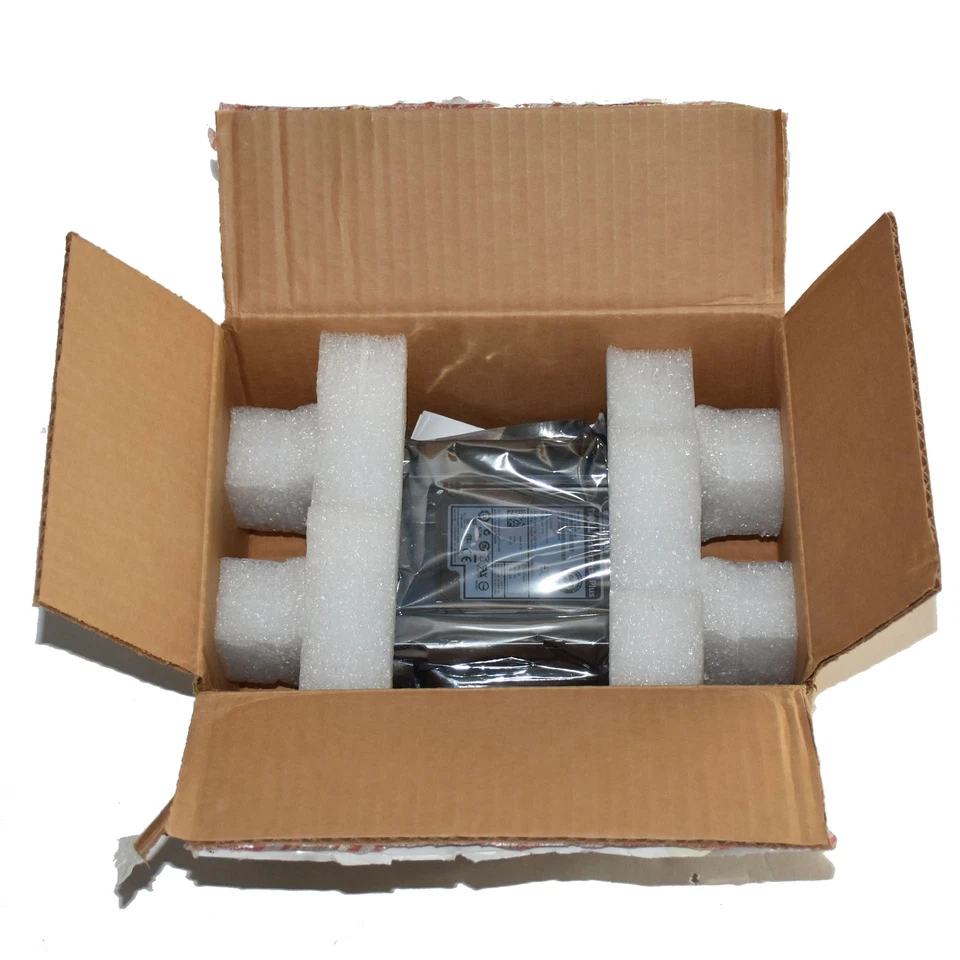 Dell EqualLogic PS6610 600GB 10K SAS 6G 2.5" HDD in 3.5" Tray ST600MM0006 0FK3C - Image 2 of 4