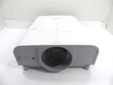 Sanyo PRO xtraX Multiverse Projector PLC-XT20 XGA 3800 Lumens ANSI