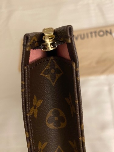 Louis Vuitton Toiletry 26 Pouch New Model Cosmetic Case Pink Interiorđź’• - Picture 18 of 24