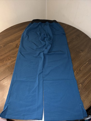 Ave Medline einfarbig blau Größe kleine Peelings Oberteil und Hose Set - Bild 9 von 9