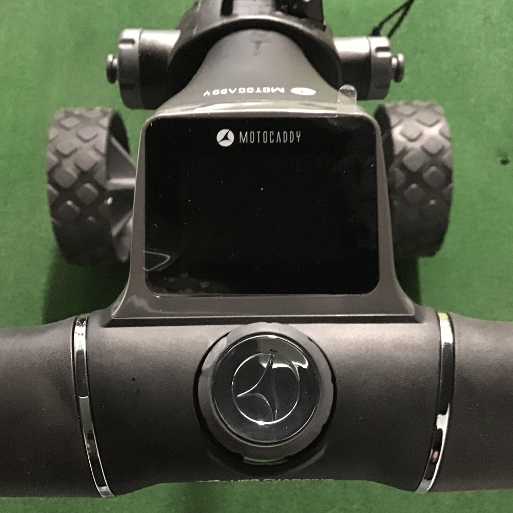 MOTOCADDY M7 REMOTE CONTROL ELECTRIC GOLF TROLLEY / USED FOR 18 HOLES