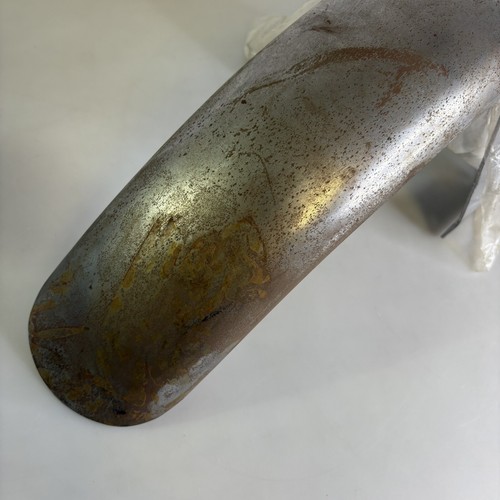 Chrome Specialties Rusted Front Fender 1980-Up Harley Davidson FXWG FXST 23” - Foto 6 di 10