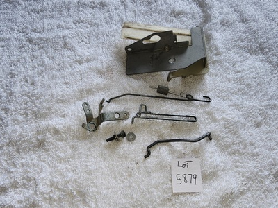 #ad Vintage Briggs Stratton 3.5 HP Engine Parts Accessories Governor Vane Assembly $12.99