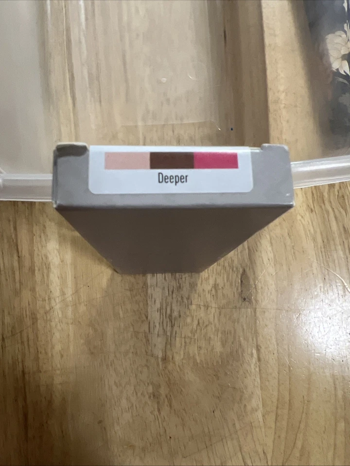 Mally Shimmer Shape & Glow Foto 2 de 2