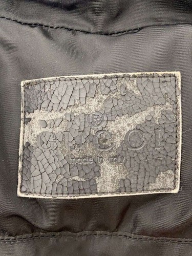 GUCCI Daunenjacke 38 Nylon schwarz Rückenaufnäher verschlechtert gebraucht - Bild 5 von 5