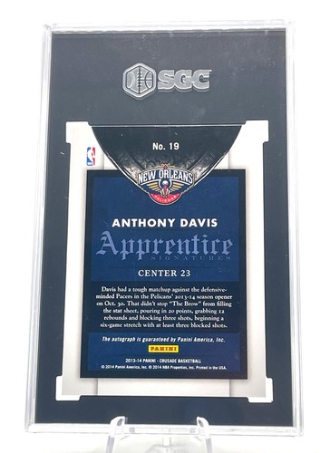 2013-14 Panini Crusade Anthony Davis Apprentice Signatures GOLD /10 SGC 10 Auto - Picture 4 of 5