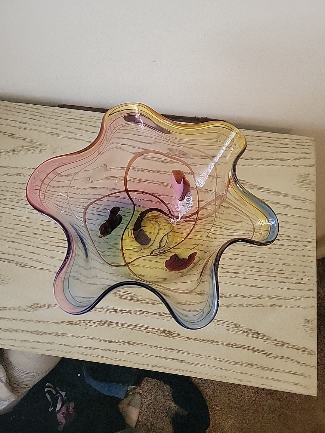 SIGNED A. JABLONSKI ART BLOWN GLASS HANDKERCHIEF RAINBOW BOWL POLAND Centerpiece