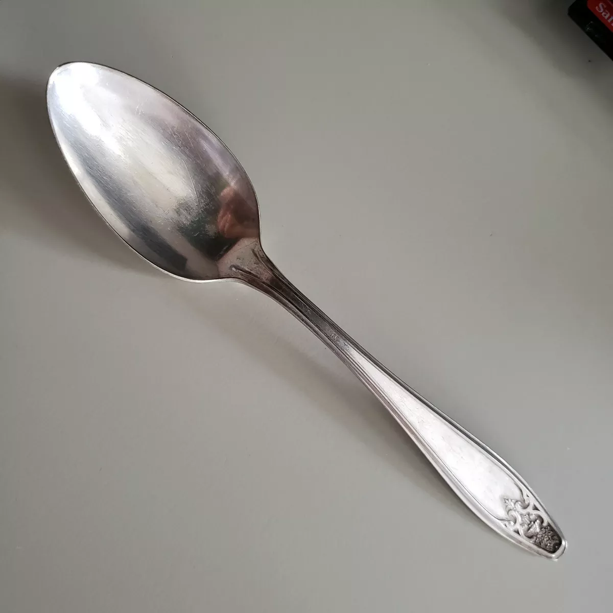 ANTIQUE VINTAGE COLLECTIBLE TEA SPOON 6