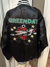 GREEN DAY Saviors Tour Official Merchandise Rare Satin Bomber Jacket Mens Large