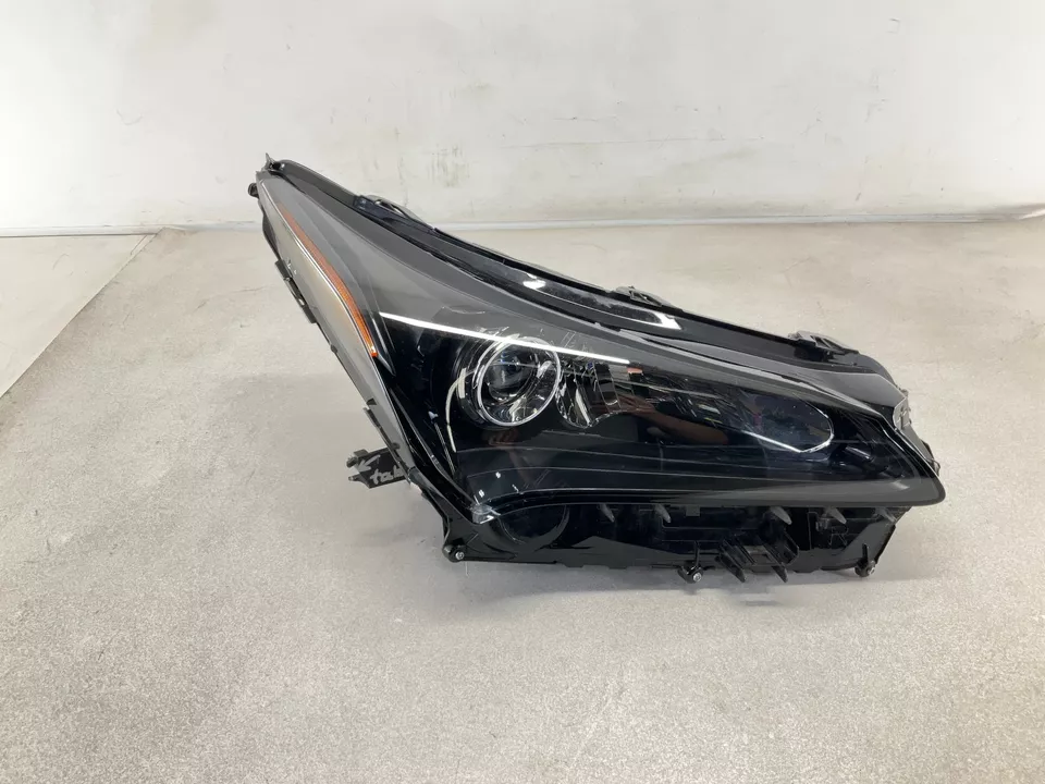 15-17 LEXUS NX200T Front Right Passenger Head Light Lamp - Image 2 of 4