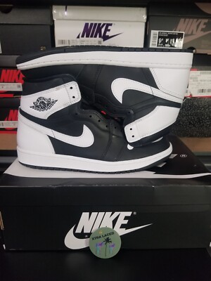 Air Jordan 1 Retro High OG Black/White Mens Size 9.5