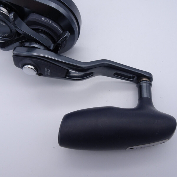 SHIMANO オシアジガー F CUSTOM 2000NRHG Amazon.com : Shimano Bait Reel, Double Axis, Oshiajiger, F