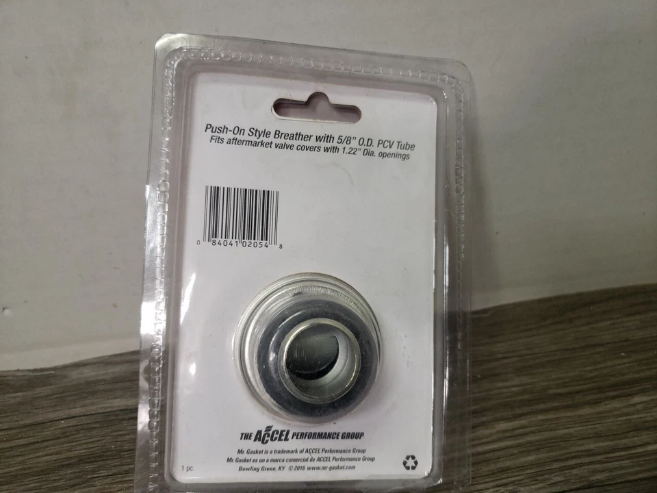 Tapa respiradora de aceite cromado estilo push-on alto rendimiento Mr.Gasket 2054 Foto 3 de 3