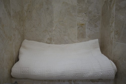 The Finishing Touch Double Bedspread 100% Cotton Beige Bed Throw 240cm x 228cm - Picture 5 of 9