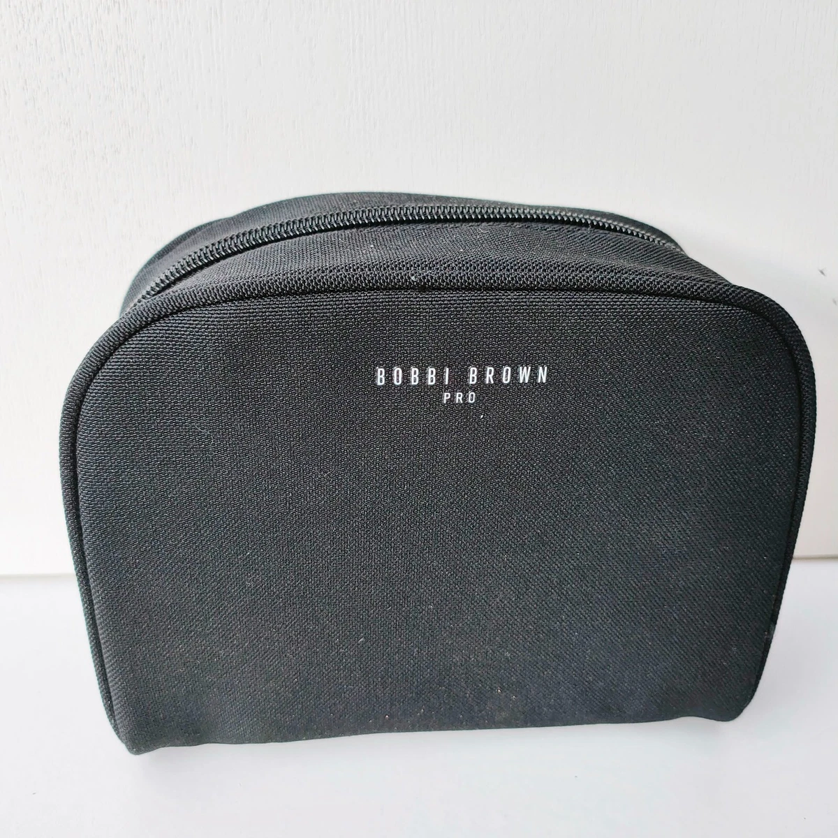 Black best sale makeup pouch