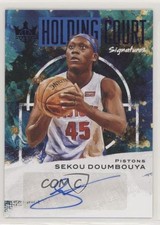 2020-21 Court Kings Holding Signatures Violet 29/35 Sekou Doumbouya Auto 06ua