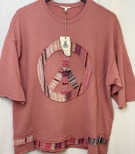 Easel Peace Sign Patch Top Small Dusty Rose B...