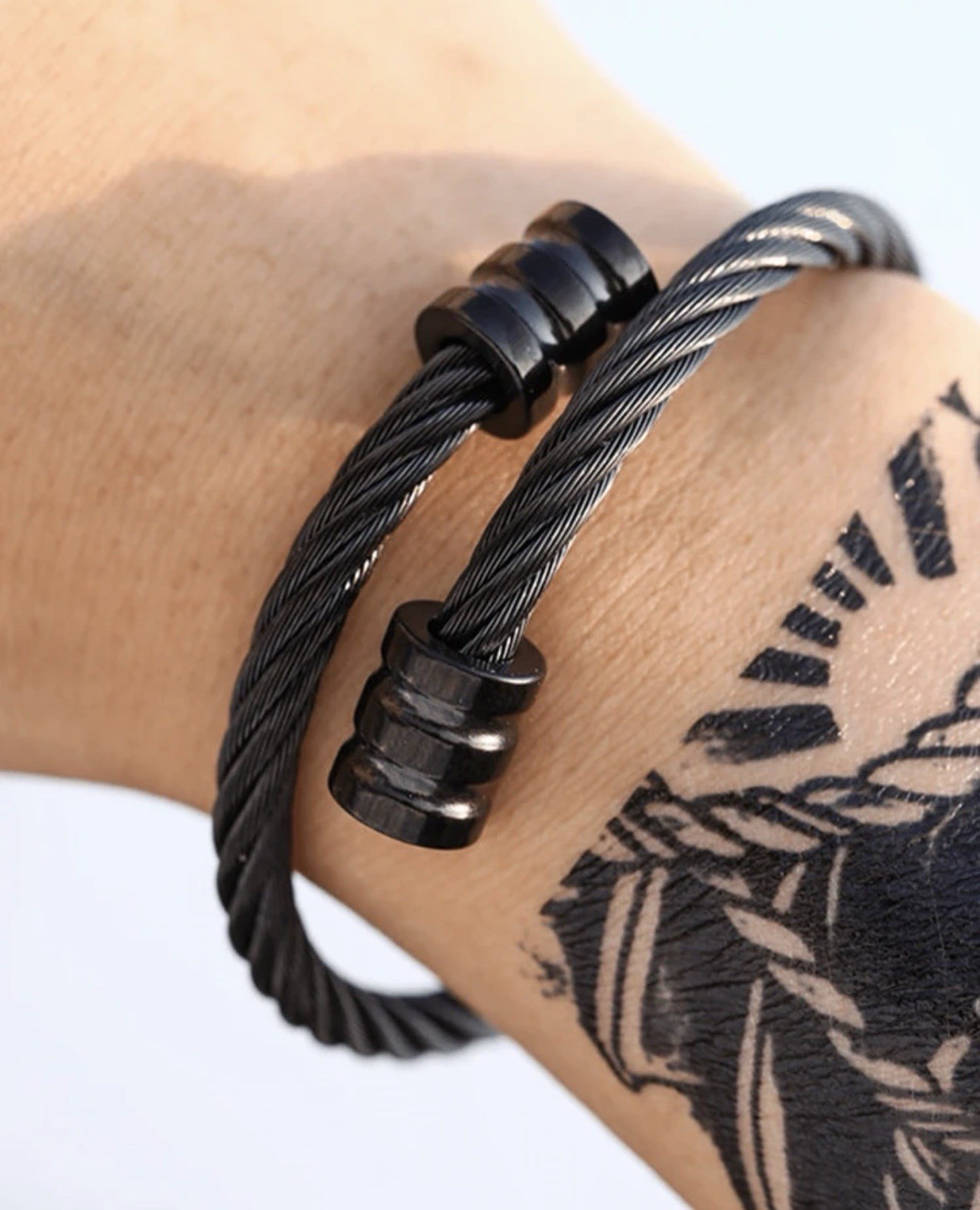 Bracelet acier inoxydable jonc tressé noir anti-ternissement pour peau sensible