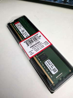 Kingston KSM32ED8/32HC 32GB 3200 MHz DIMM DDR4 SDRAM (Qty 1)
